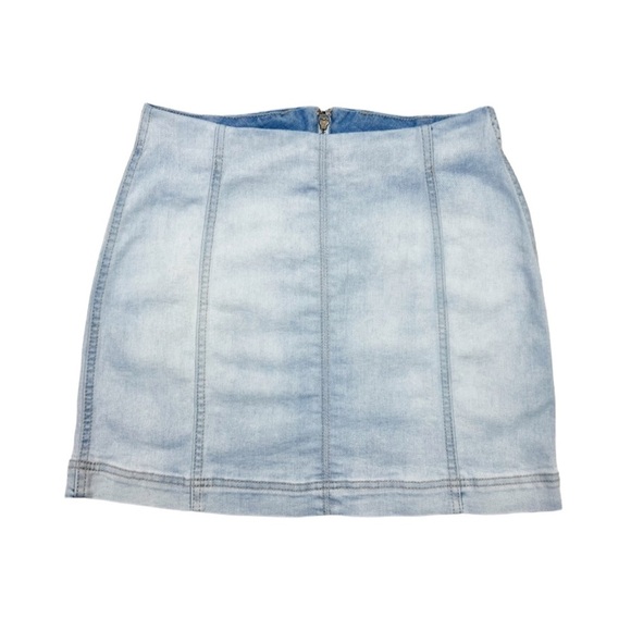 wild fable Dresses & Skirts - Wild Fable Short Stretchy Denim Jeans Skirt Size 6